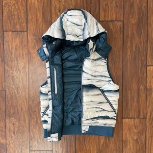 Lululemon Puffer Vest Small